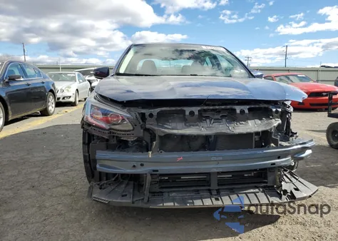 2022 Subaru Legacy Premium z USA, uszkodzony, nr VIN 4S3BWAF62N3015596